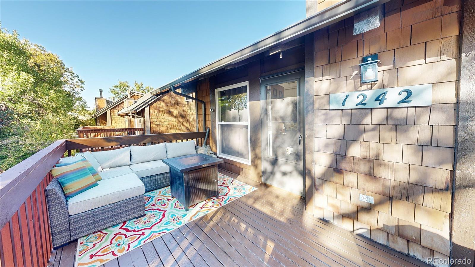1242 Crystal Way, Aurora, CO 80012, 2 Bedrooms Bedrooms, ,1 BathroomBathrooms,Residential,For Sale,Crystal,REC5653408
