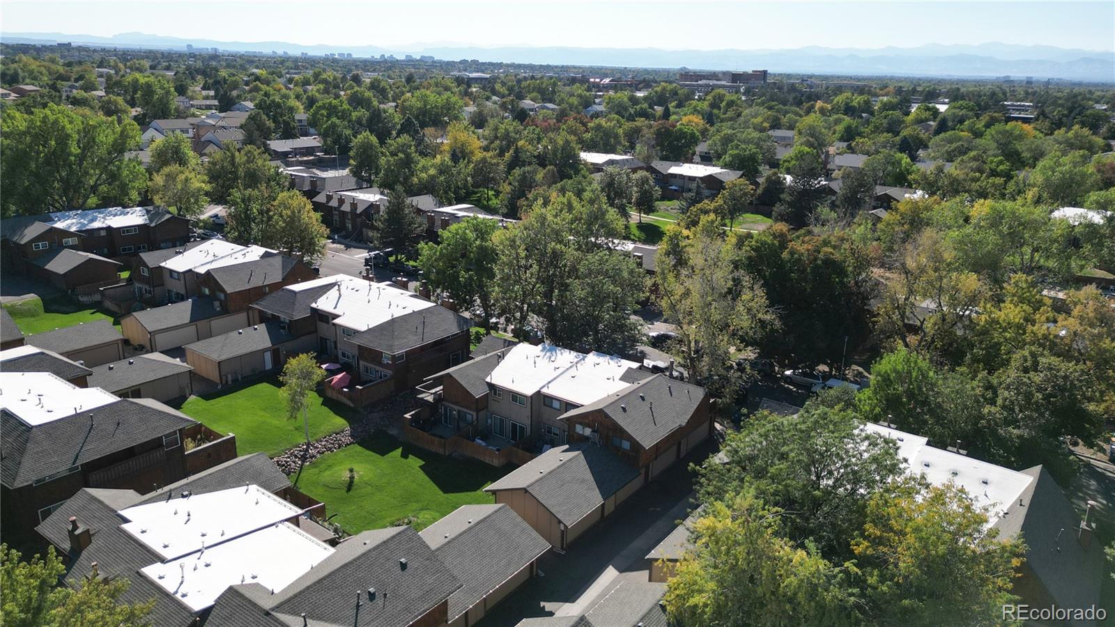 1242 Crystal Way, Aurora, CO 80012, 2 Bedrooms Bedrooms, ,1 BathroomBathrooms,Residential,For Sale,Crystal,REC5653408