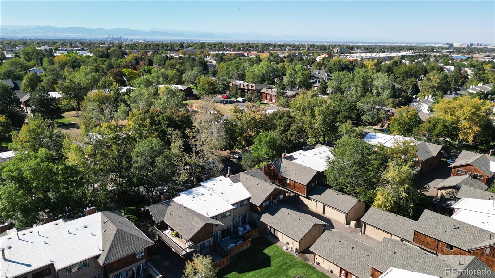 1242 Crystal Way, Aurora, CO 80012, 2 Bedrooms Bedrooms, ,1 BathroomBathrooms,Residential,For Sale,Crystal,REC5653408