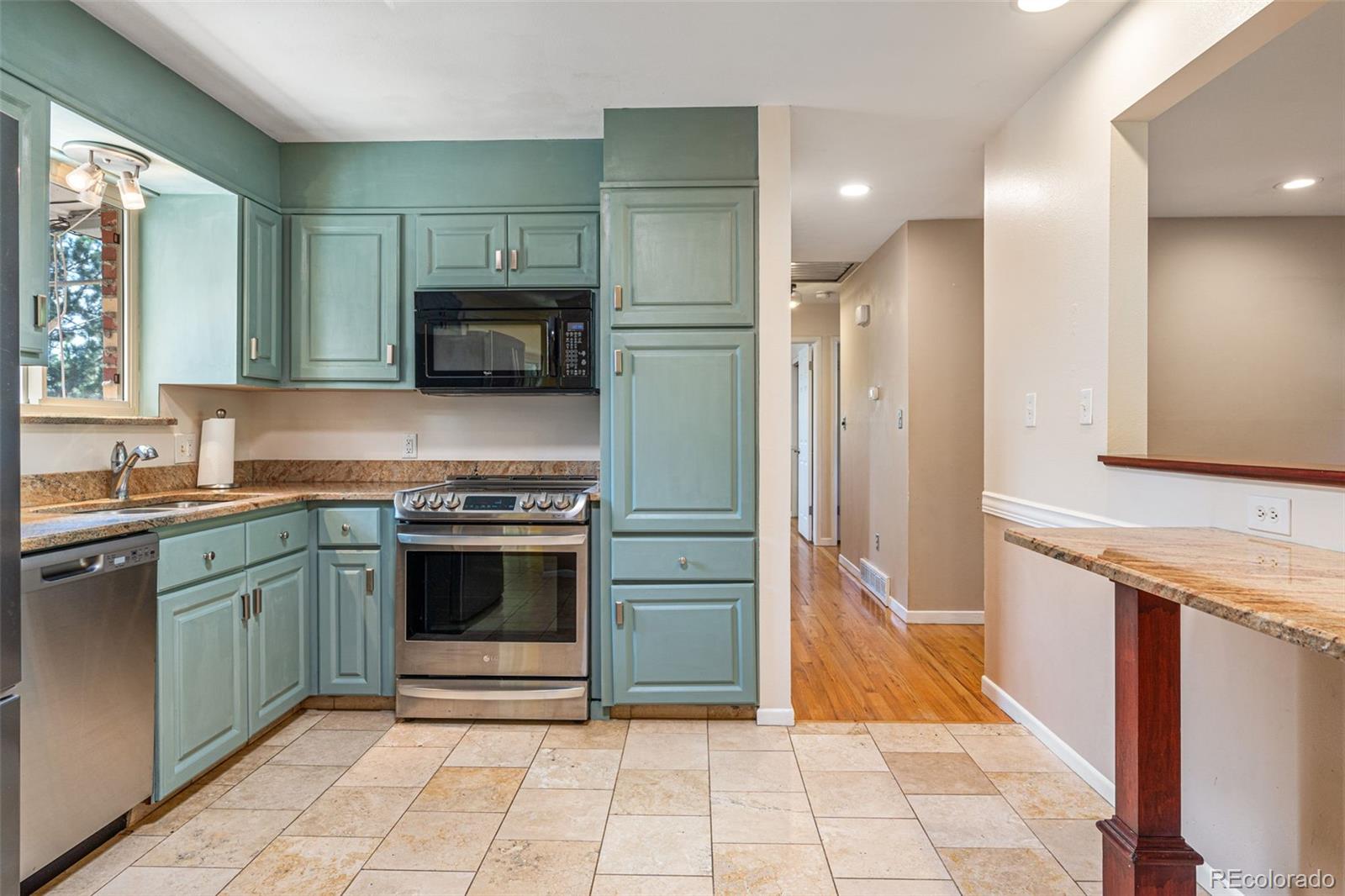 222 Fremont Avenue, Littleton, CO 80120, 6 Bedrooms Bedrooms, ,3 BathroomsBathrooms,Residential,For Sale,Fremont,REC9017588