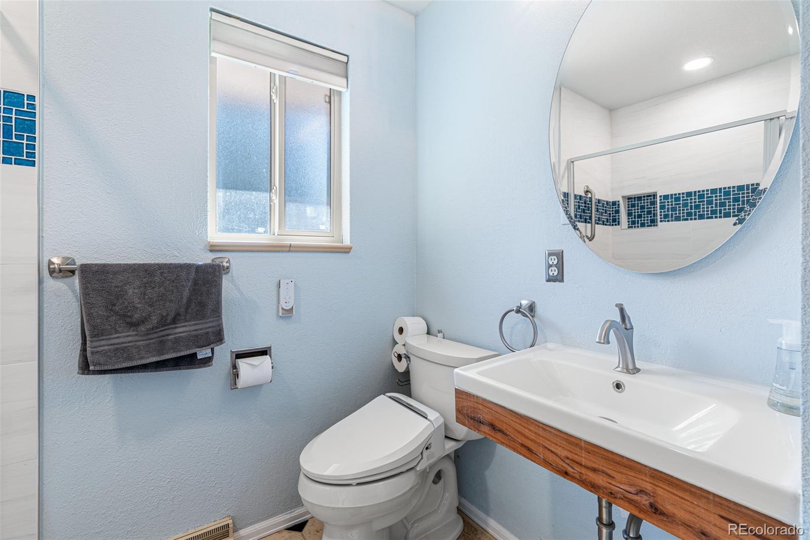 222 Fremont Avenue, Littleton, CO 80120, 6 Bedrooms Bedrooms, ,3 BathroomsBathrooms,Residential,For Sale,Fremont,REC9017588