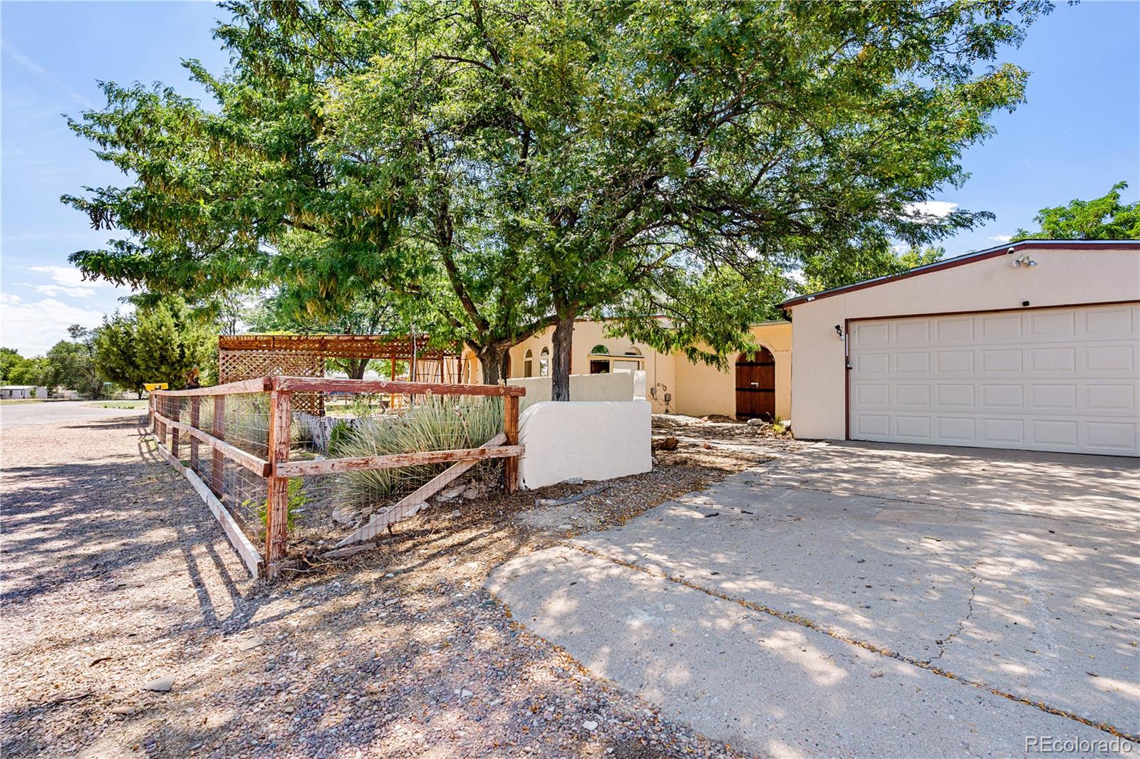 725 David Drive, Pueblo, CO 81007, 3 Bedrooms Bedrooms, ,2 BathroomsBathrooms,Residential,For Sale,David,REC7598547