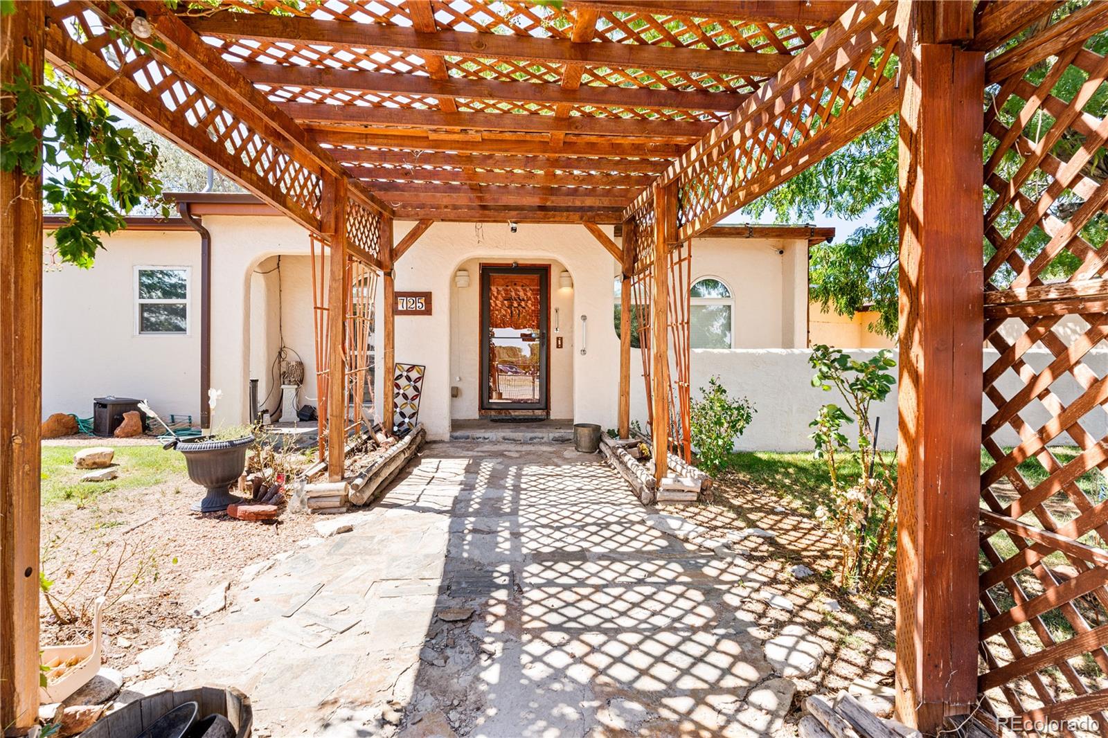 725 David Drive, Pueblo, CO 81007, 3 Bedrooms Bedrooms, ,2 BathroomsBathrooms,Residential,For Sale,David,REC7598547