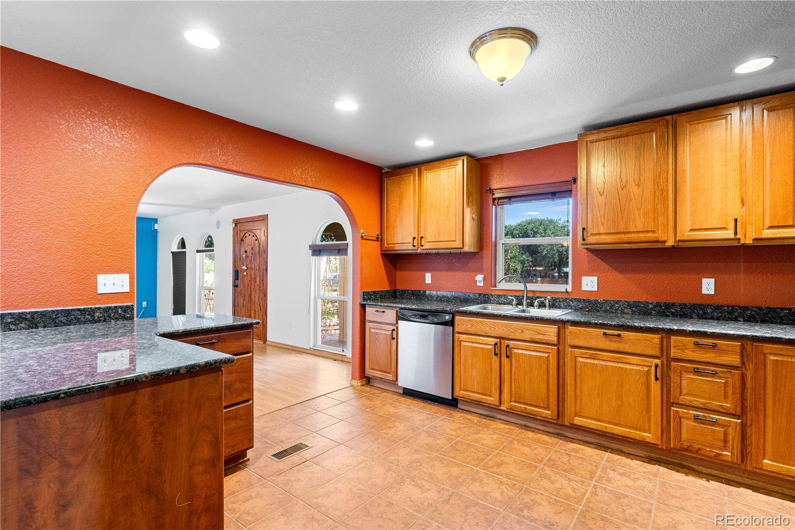 725 David Drive, Pueblo, CO 81007, 3 Bedrooms Bedrooms, ,2 BathroomsBathrooms,Residential,For Sale,David,REC7598547