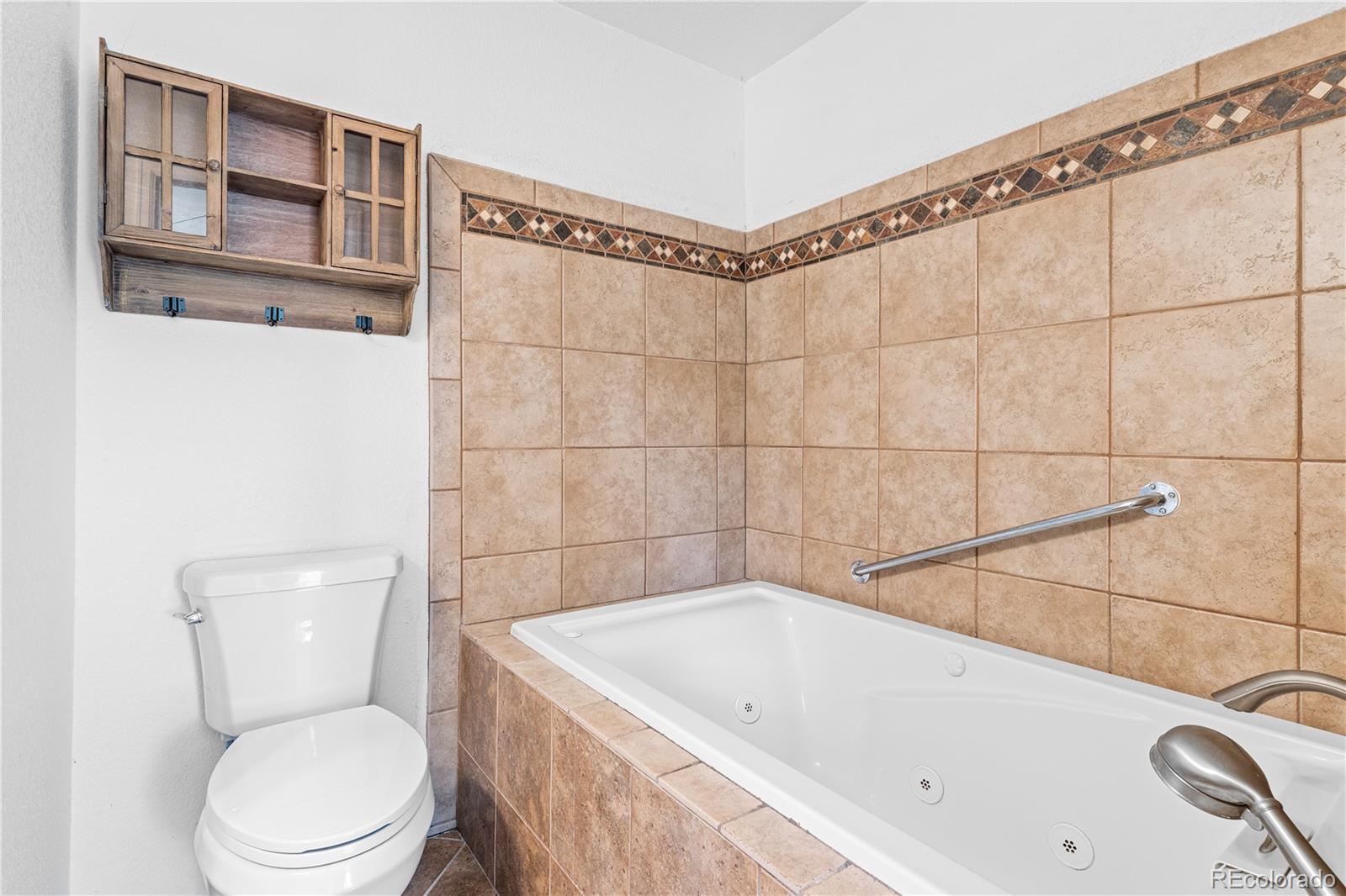 725 David Drive, Pueblo, CO 81007, 3 Bedrooms Bedrooms, ,2 BathroomsBathrooms,Residential,For Sale,David,REC7598547