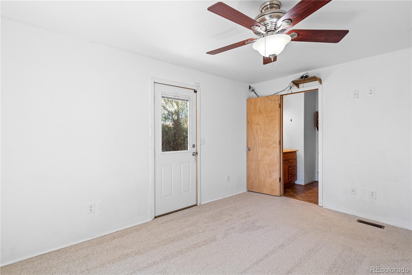 725 David Drive, Pueblo, CO 81007, 3 Bedrooms Bedrooms, ,2 BathroomsBathrooms,Residential,For Sale,David,REC7598547