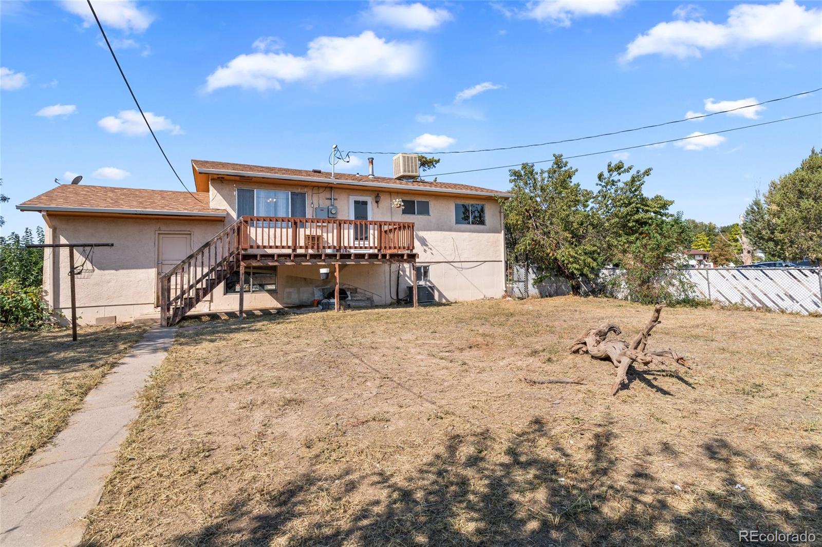 2602 Ridgewood Lane, Pueblo, CO 81005, 4 Bedrooms Bedrooms, ,2 BathroomsBathrooms,Residential,For Sale,Ridgewood,REC4879217