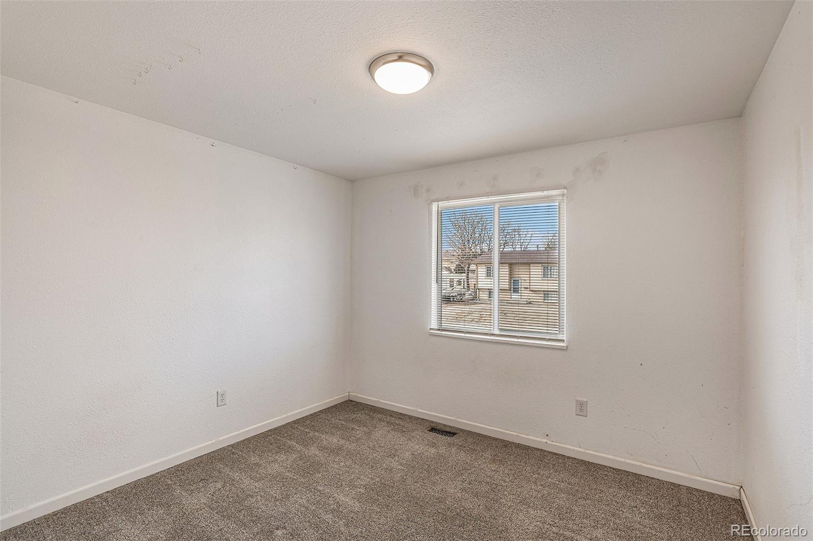 140 Schirra Place, Pueblo, CO 81001, 4 Bedrooms Bedrooms, ,2 BathroomsBathrooms,Residential,For Sale,Schirra,REC8170839