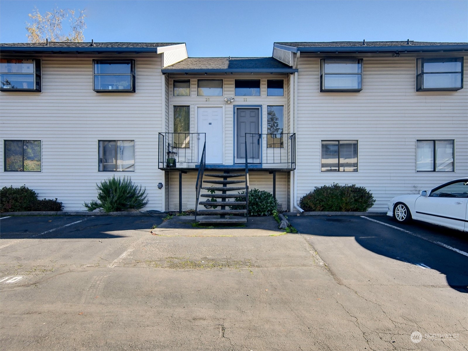 1313 James Street #11, Kent, WA 98032, 2 Bedrooms Bedrooms, ,2 BathroomsBathrooms,Residential,For Sale,Chateau 13,James,NWM2316471