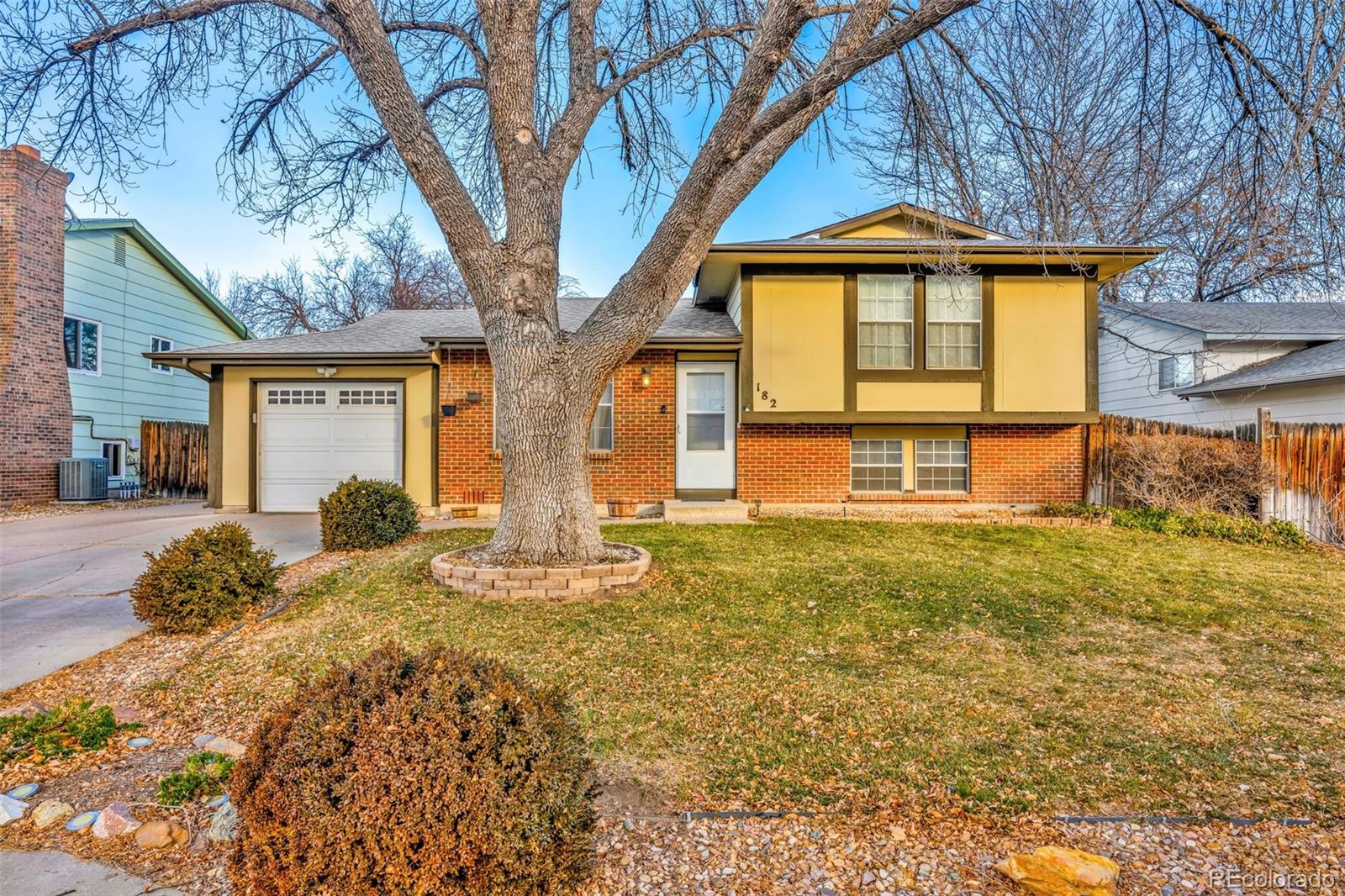 182 Regency Boulevard, Pueblo, CO 81005, 2 Bedrooms Bedrooms, ,2 BathroomsBathrooms,Residential,For Sale,Regency,REC7364031