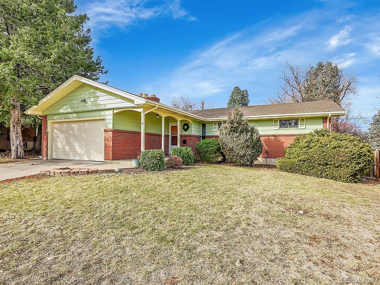 7059 Tamarac Court, Centennial, CO 80112, 4 Bedrooms Bedrooms, ,3 BathroomsBathrooms,Residential,For Sale,Tamarac,REC4957841