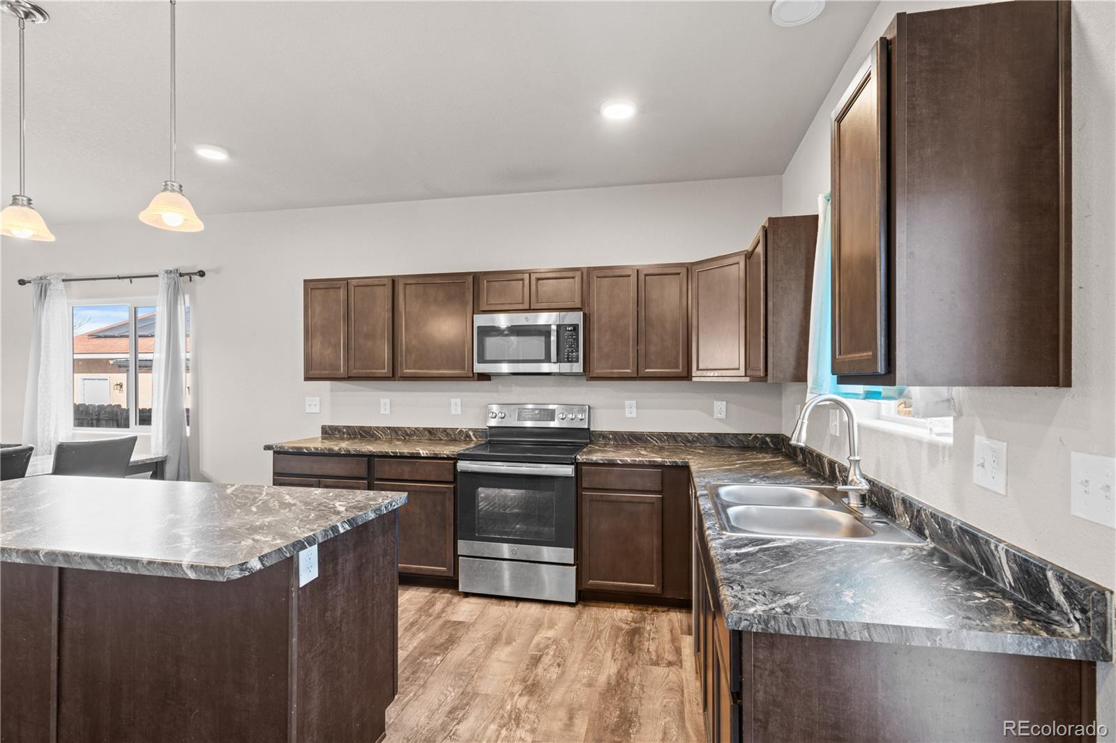 3402 Ptarmigan, Pueblo, CO 81005, 5 Bedrooms Bedrooms, ,3 BathroomsBathrooms,Residential,For Sale,Ptarmigan,REC4366445