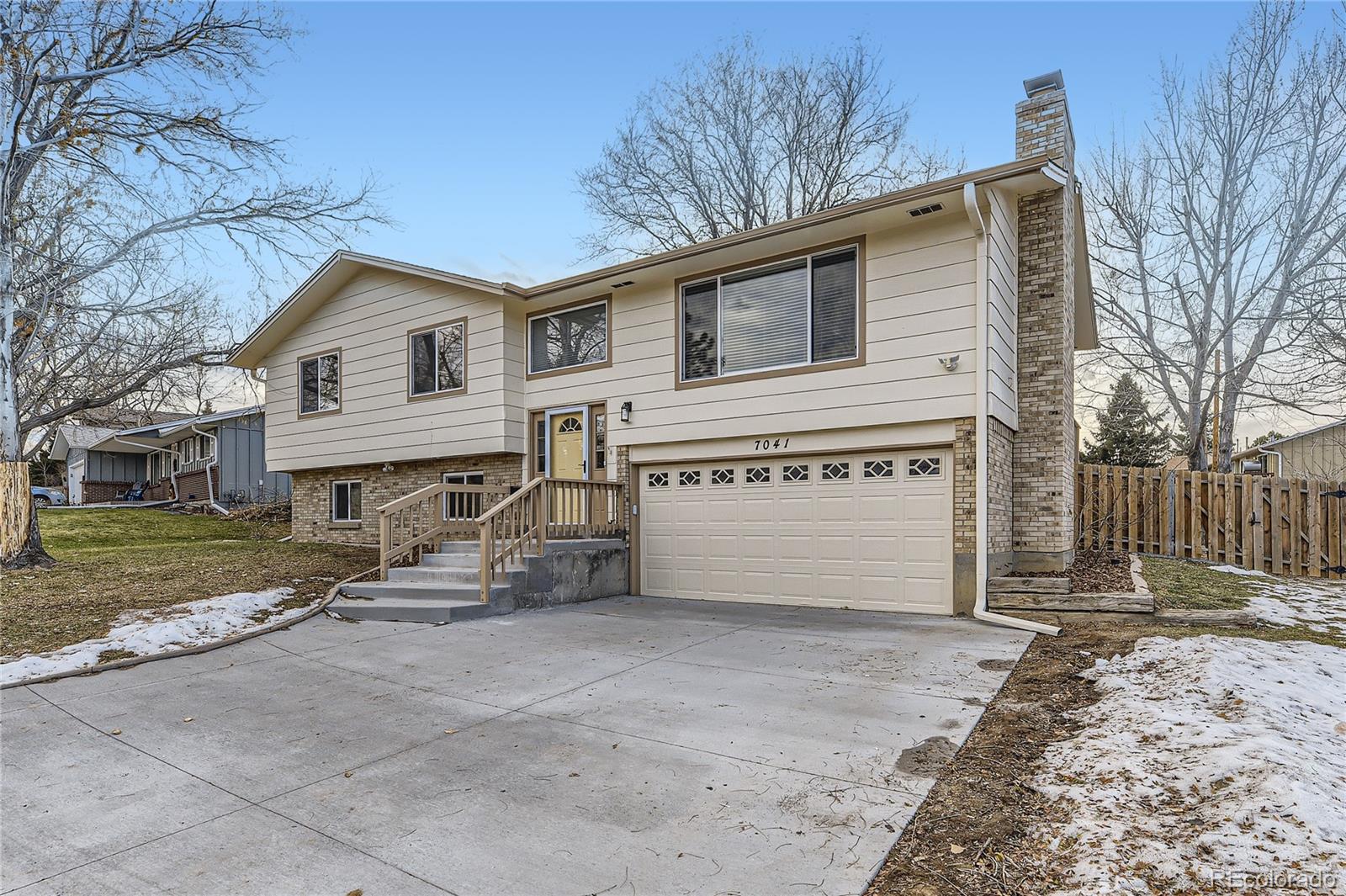 7041 Quince Street, Centennial, CO 80112, 4 Bedrooms Bedrooms, ,3 BathroomsBathrooms,Residential,For Sale,Quince,REC1706527