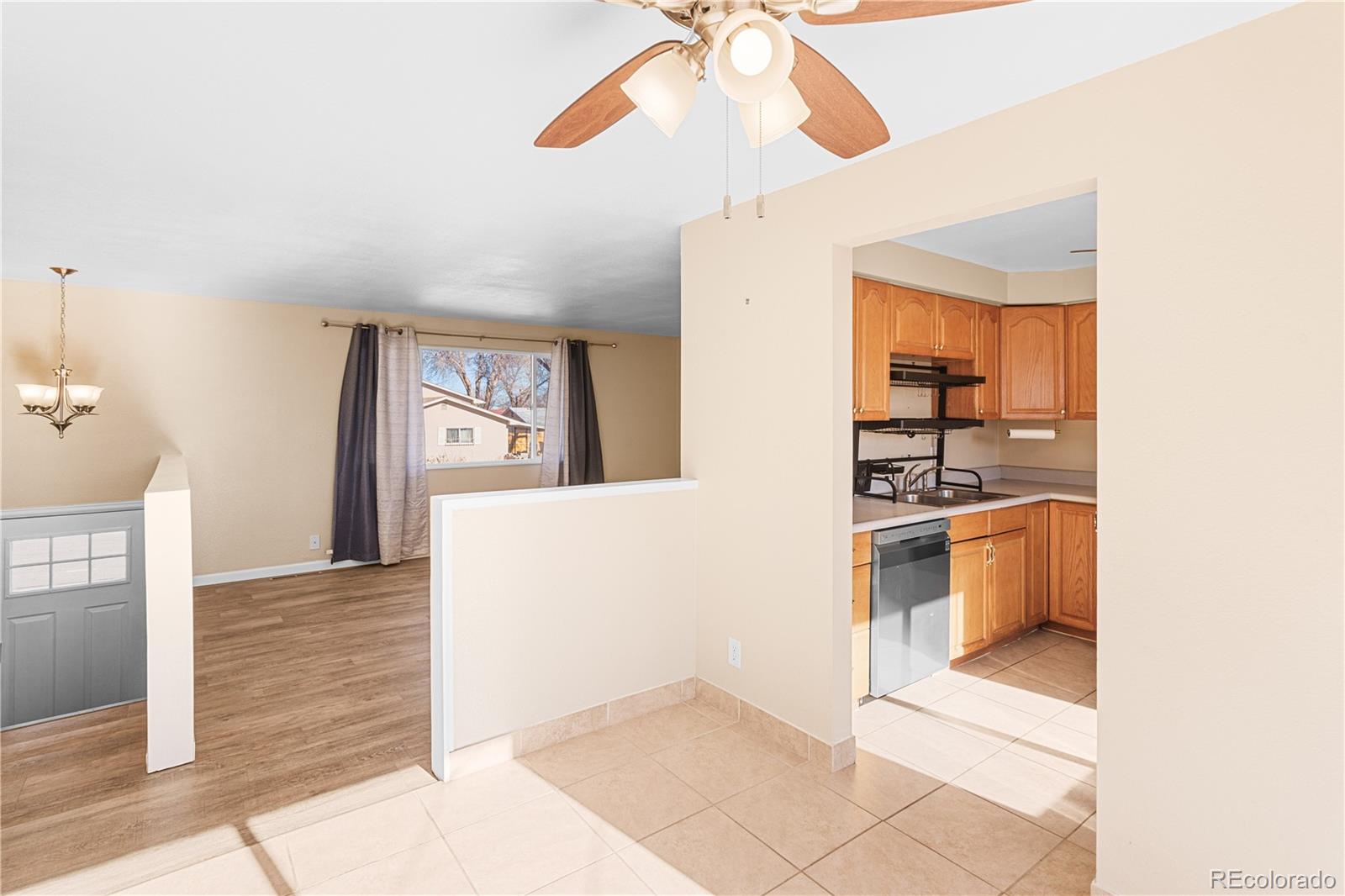 3518 Elmwood Circle, Pueblo, CO 81005, 4 Bedrooms Bedrooms, ,2 BathroomsBathrooms,Residential,For Sale,Elmwood,REC4998486
