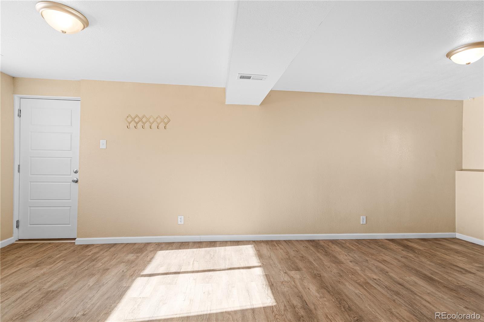 3518 Elmwood Circle, Pueblo, CO 81005, 4 Bedrooms Bedrooms, ,2 BathroomsBathrooms,Residential,For Sale,Elmwood,REC4998486