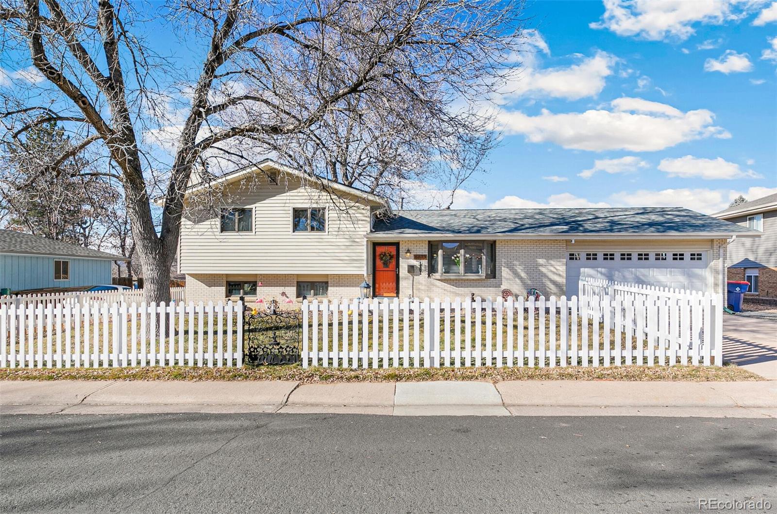 6673 Buffalo Drive, Littleton, CO 80120, 4 Bedrooms Bedrooms, ,3 BathroomsBathrooms,Residential,For Sale,Buffalo,REC4324312