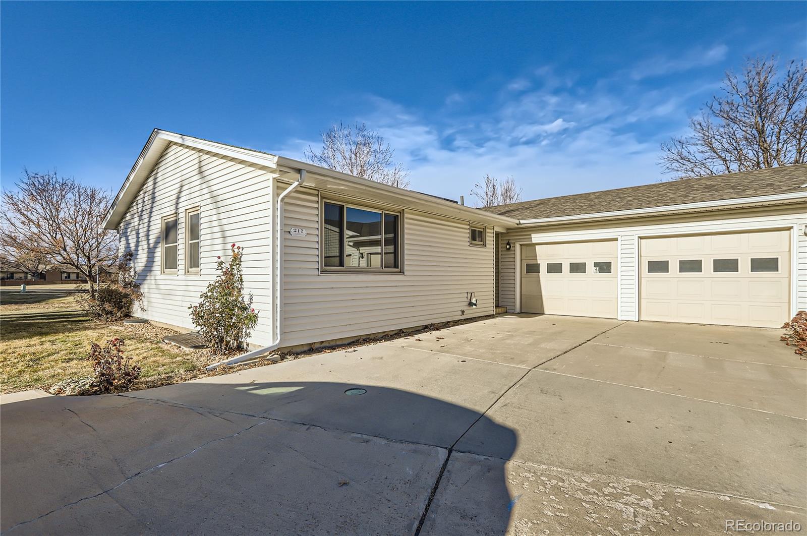 217 S 25th Avenue, Brighton, CO 80601, 4 Bedrooms Bedrooms, ,3 BathroomsBathrooms,Residential,For Sale,25th,REC8349404