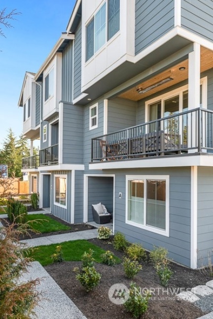 15423 Admiralty Way #E5, Lynnwood, WA 98087, 3 Bedrooms Bedrooms, ,4 BathroomsBathrooms,Residential,For Sale,32 Downfield,Admiralty,NWM2319057