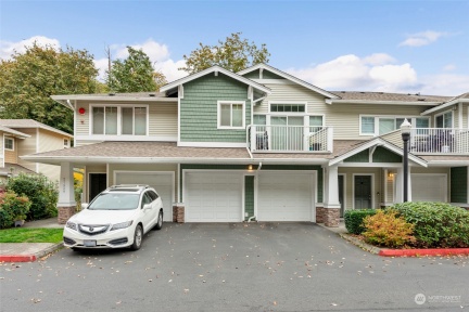 21420 40th S Place #B, SeaTac, WA 98198, 2 Bedrooms Bedrooms, ,2 BathroomsBathrooms,Residential,For Sale,Viewcrest,40th,NWM2302326