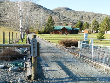 851 C Highway 7, Tonasket, WA 98855, 2 Bedrooms Bedrooms, ,2 BathroomsBathrooms,Residential,For Sale,Highway 7,NWM2320166